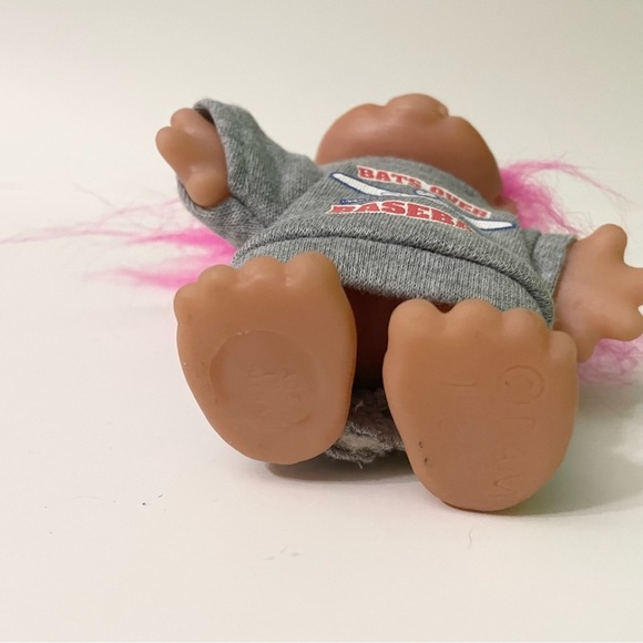Vintage 1986 Baseball Dam Troll Bats Over Baseball Doll - Picture 10 of 16